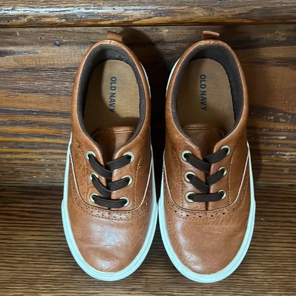 Old Navy shoes - Picture 3 of 15